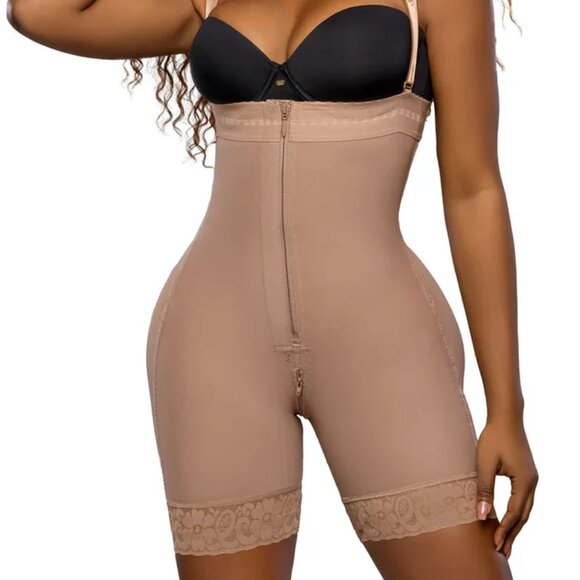 NEW Stagmi La Coqueta SMI7097 100% Colombian Fajas Bodysuit Girdle & Thong Set! - Picture 4 of 17